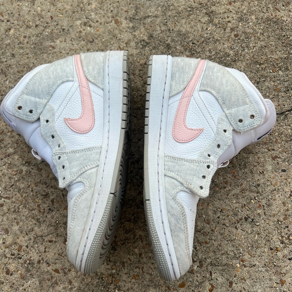 Jordan 1 Light Iron Ore size 8